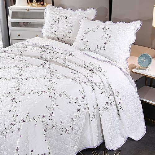 EAVD Chic Purple Floral Quilt Set Queen Size 3 Pieces Embroidered Floral Bedspread with Pillow Shams Soft 100% Cotton Reversible Quilted Bedding Set Embroidery Bedspread Coverlet Set for All-Season